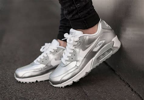 nike air max 90 youth gs weiß silber|air max 90 kids shoes.